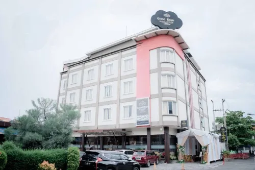Grand Dian Boutique Hotel - Parkplatz