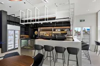 Wyndham Garden Christchurch Kilmore Street - bars