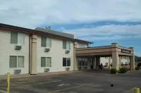 Super 8 by Wyndham North Sioux City Hotels in Big Sioux Township