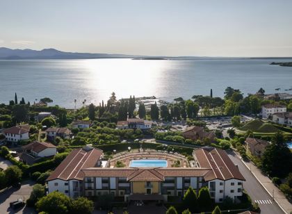 Le Terrazze Sul Lago Hotel & Residence