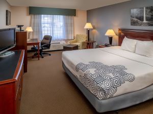 Best Western Huntington Mall Inn