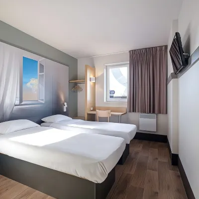 B&B 호텔 칼레 센터 생-피에르 칼레 페리 터미널 주변 호텔