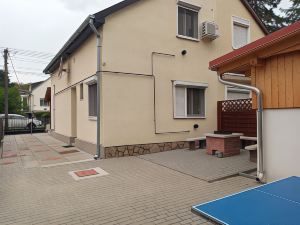 A Whole Holiday House with a Garden in Fonyód for 2-10 Persons