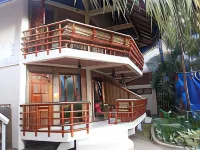 Nigi Nigi Nu Noos 'e' Nu Nu Noos Hotels in 