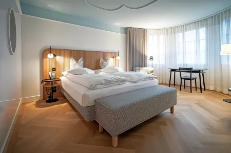 Best Western Plus Hotel Bern Отели рядом с достопримечательностью «Цитглогге»