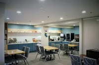 Country Inn & Suites by Radisson, Monterey Beachfront-Marina, CA Hotels in Moss Landing