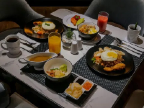 Mercure Surabaya Manyar Hotels in Mulyorejo