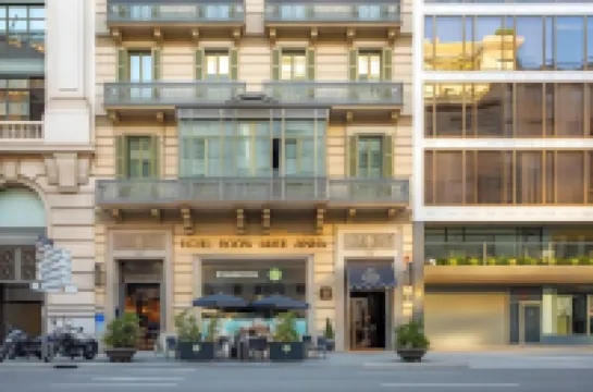 巴塞隆拿安娜室友 鄰近巴特羅之家的酒店