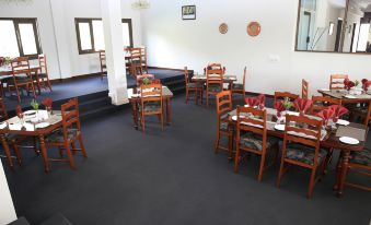 Hotel One Bhurban - Housity