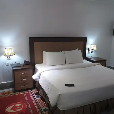 Immaculate Royal Int. Hotel - Standard Hotels in 