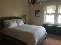 Thistledown at Seger House Hotels in Ligonier