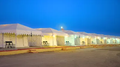 Royal Pavilion Camps Hotels in Sam