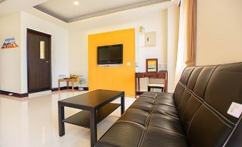 Hundred Per Centum Homestay