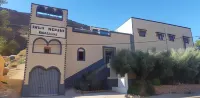 Hiking Nomads Guesthouse