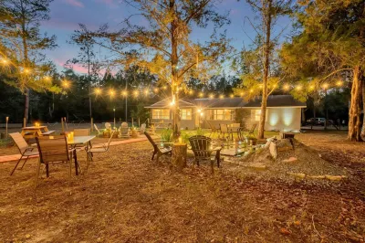 Ranch Home w Games Hot Tub and Beautiful Scenery