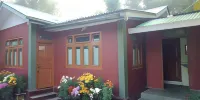 Vamoose Shri Ganesh Homestay Hotels near Chitrey Waterfall