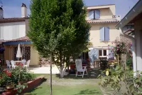 La Cognée Hotels in Labarthe-sur-Lèze