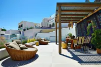 Floria Suites - Bed and Breakfasts