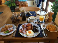 Church Farm Lodge - Aamiainen