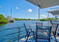 Captain Pip's Marina & Hideaway Hotels in Marathon
