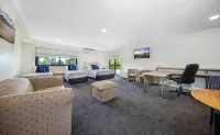 Belconnen Way Hotel & Serviced Apartments Hotels in Belconnen