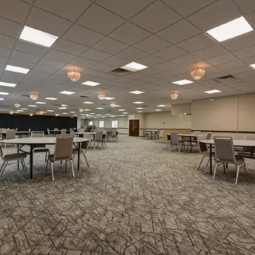 Country Inn & Suites by Radisson, Pierre, SD