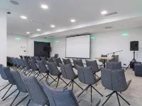 Blue Star Luxury Hotel Hotel in zona Zoo di Sofia
