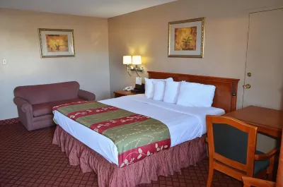 Americas Best Value Inn Crosstimbers Hotels near Summer Sky