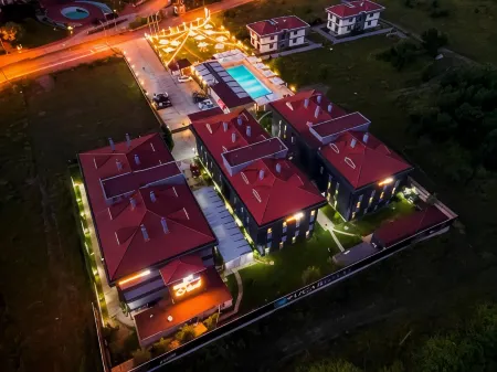 Ucar Royal Hotel ve Konferans Salonu