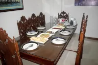 โรงแรม Liezel's B&B - พร้อมอาหารเช้า