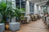Hotel Globo Suite-Correnti Hotels - breakfast