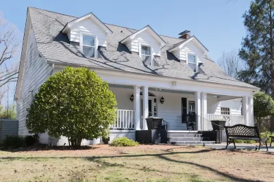 Swamp Rabbit Inn Travelers Rest Hotels in Travelers Rest