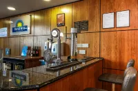 Days Inn by Wyndham Peterborough Hotel a Wansford