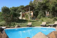 La Hacienda - Pools