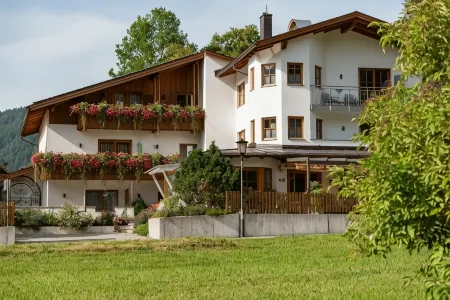 Arnika Garni Отели в г. Эшенлоэ