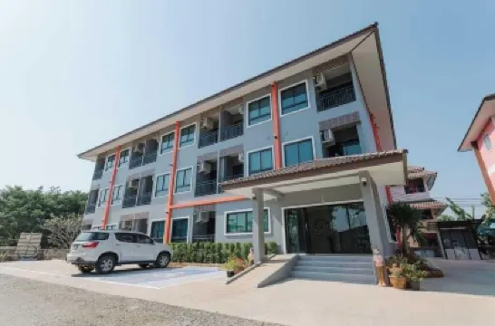 塔朱姆拉精品酒店 鄰近程逸皇家大學的酒店