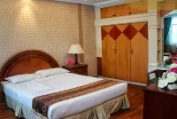 Grand Puri Hotels in Dukuh Kupang