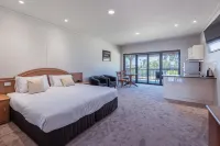 Yarrawonga Mulwala Golf Club Resort Hotels in Mulwala
