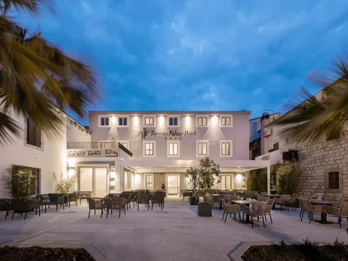 Torretta Palace Hotel Hotels in Biograd na Moru