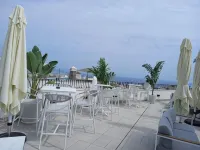 ラ プエルタ デ ネルハ ホスタル ブティック