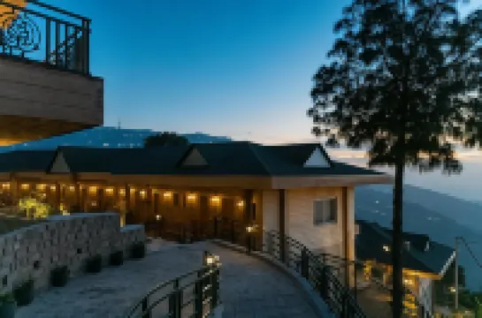 Royalpine Rosastays Kasauli