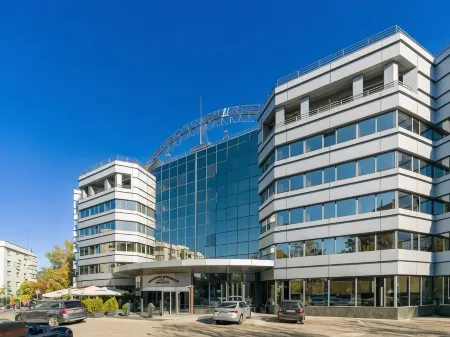 Crystal Palace Hotel Отели в г. Pipera