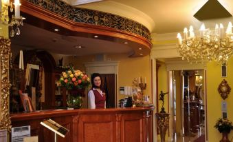 Karlsbad Grande Madonna