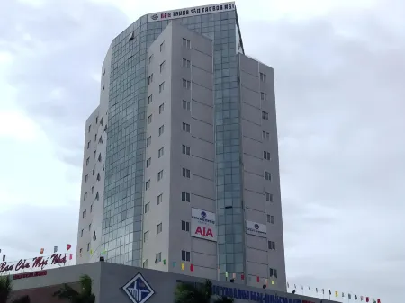 Bmc Ha Tinh Hotel Отели в г. Хатинь