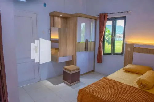 Hotel Rai's Palopo Exclusive Mitra RedDoorz