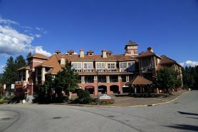 Borgata Lodge