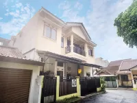 Fai Cozy Backpacker Syariah by Spazie Hotel di Bogor Utara