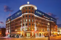 Hampton Inn & Suites Columbus-Downtown Hotels in Columbus