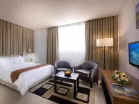 Gloria Swiss Hotel & Apartment Sandakan - موقف سيارات
