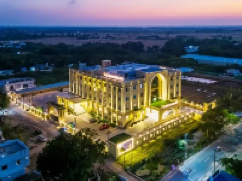 LE ROYALE PALACE Hotels in Yanam